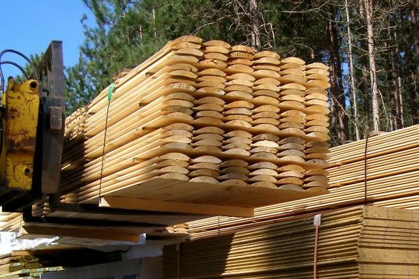 France’s Production and Exports of Wood Sawn or Chipped Lengthwise Remain the Strongest in the EU