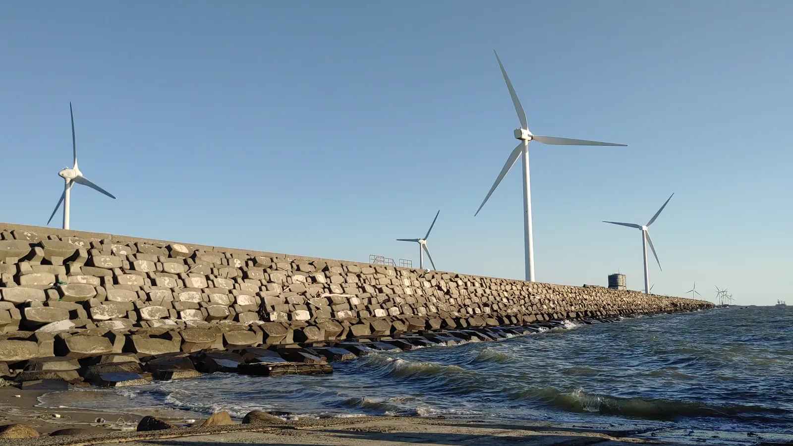 Welsh Government Launches Renewable Energy Sector Deal for 2030 & 2035 Targets