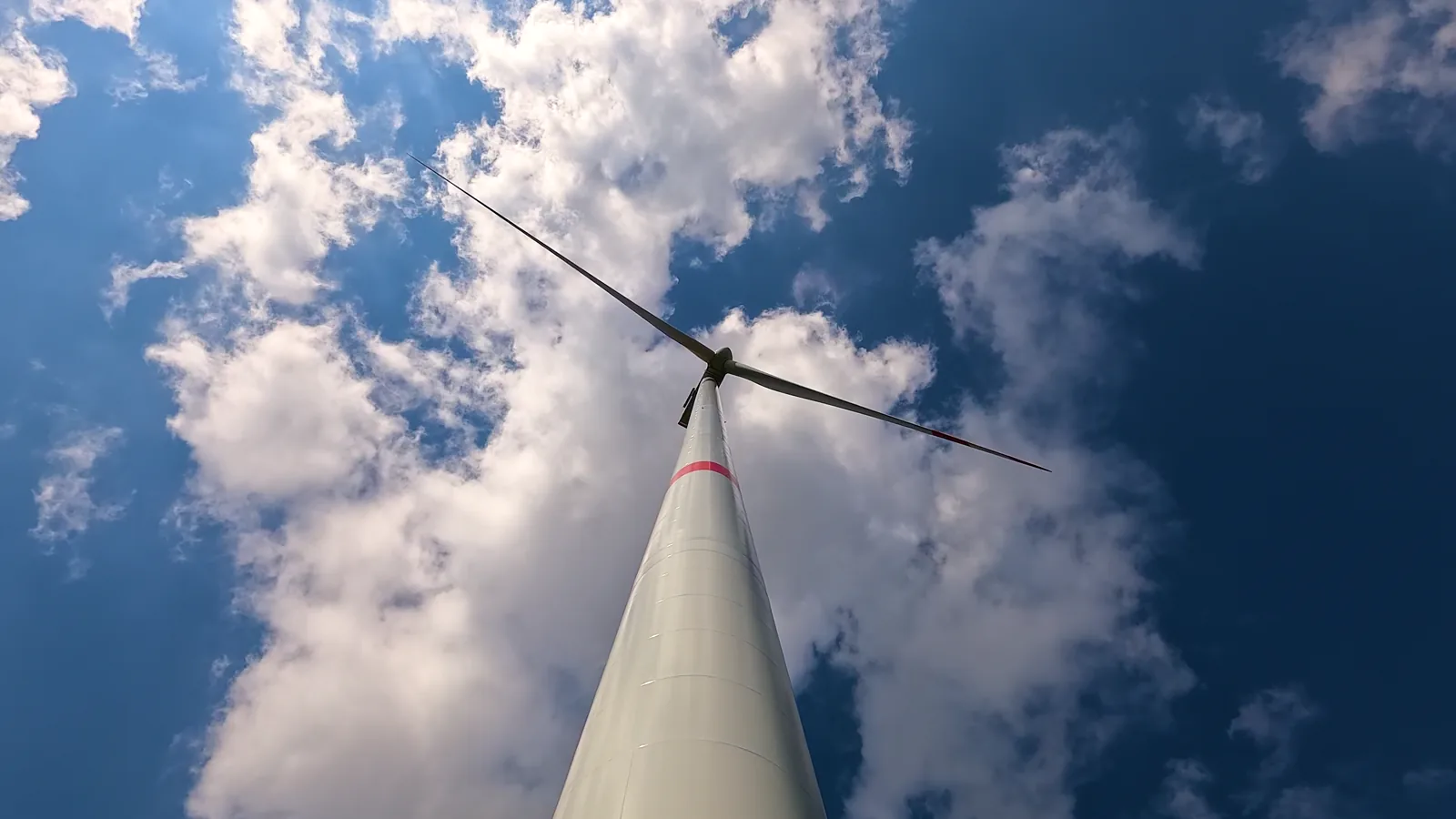 Fred. Olsen Windcarrier and Siemens Gamesa Sign 10-Year Service Agreement