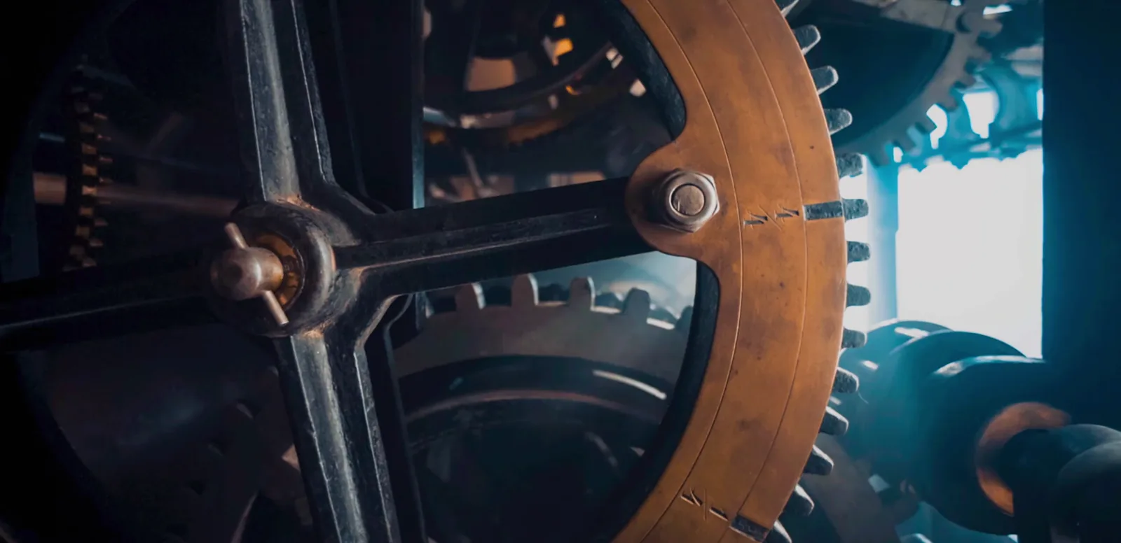 Specialty Equipment Distributors Report Mixed Q4 Results