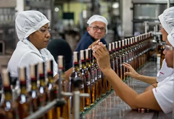 The Ultimate Guide: Exporting Rum to the USA in 10 Easy Steps