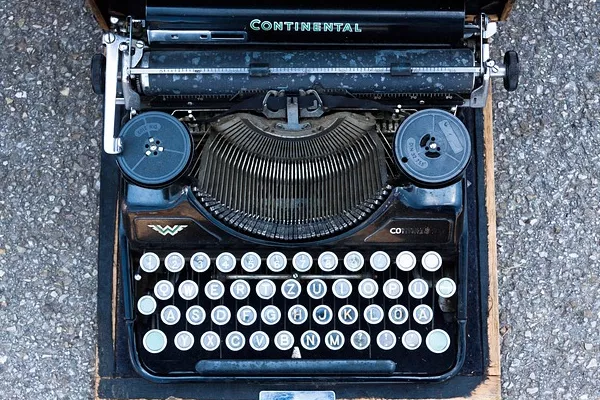 Netherlands' Typewriter Exports Reach $19M in July 2023