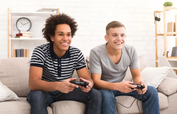 Spain Sees Modest Reduction in Video Game Console Price, Now at $549 per Unit