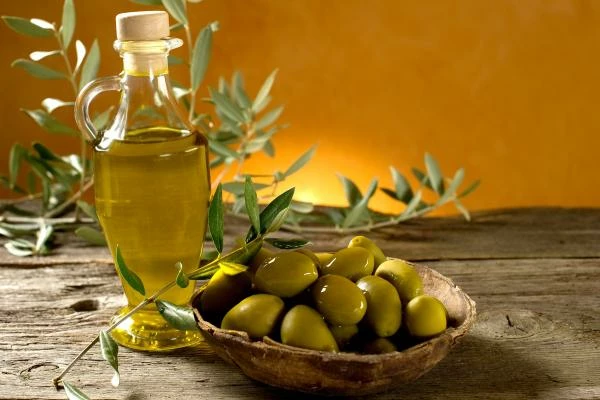 Qatar's Olive Oil Import Declines to $573K in November 2022