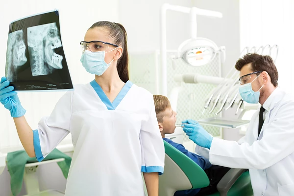 Spain's Dental Fitting Exports Fall 7%, Reaching $157M in 2023