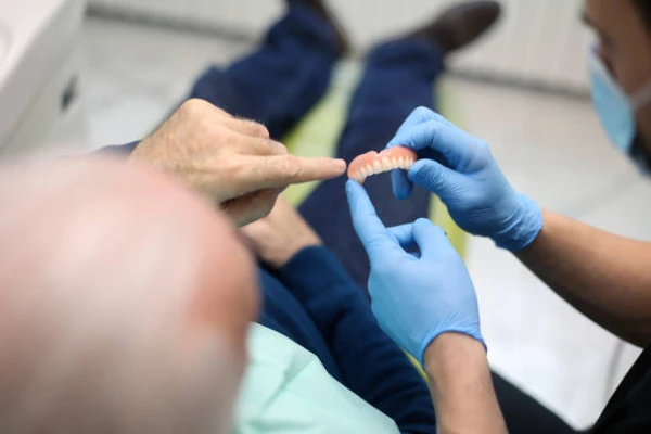 U.S. Artificial Teeth Price Falls Slightly to $33.6 per Unit