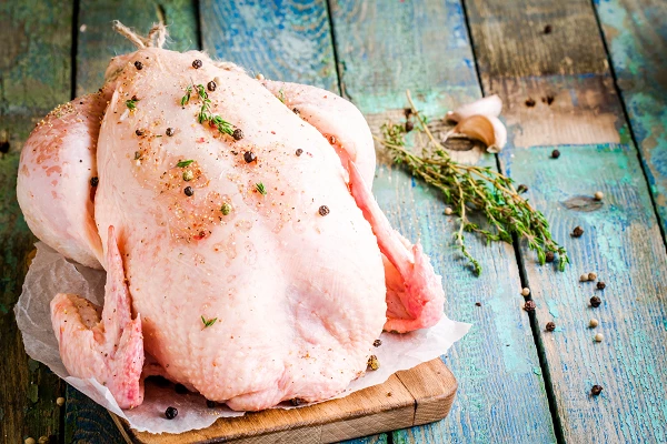 Price of Fresh Whole Chicken in South Africa Jumps 12% to $1,255 per Ton